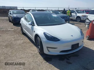2023 Tesla Model 3 z VIN 5YJ3E1EAXPF505951, wystawiony jako IAAI lot #41535421 z przebiegiem Nie podano mil oraz . Historia ofert i sprzedaży dostępna na DreamBid. Obrazek 1.