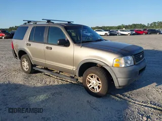 2003 Ford Explorer XLS z VIN 1FMZU62K13ZB59327, wystawiony jako IAAI lot #42279774 z przebiegiem 357 577 mil mil oraz . Historia ofert i sprzedaży dostępna na DreamBid. Obrazek 1.