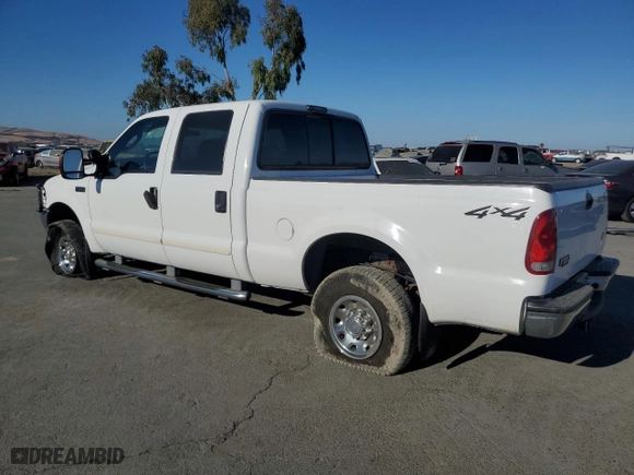 2003 Ford Super Duty F-250 XL with VIN 1FTNW21S93ED16066, listed as a Copart auction lot 73352924 with 250,741 mi miles and Salvage Title. Bid and sale history available at carsss.com. Image 2.