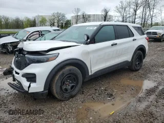 2022 Ford Police Interceptor Utility z VIN 1FM5K8AW9NNA13773, wystawiony jako Copart lot #55227165 z przebiegiem 47 645 mil mil oraz Szkoda całkowita • Salvage title. Historia ofert i sprzedaży dostępna na DreamBid. Obrazek 1.