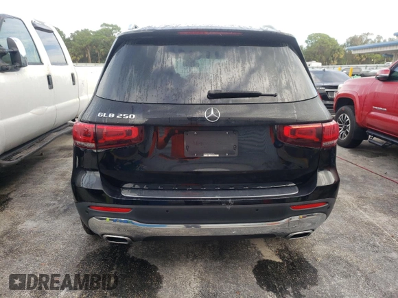 2021 Mercedes-Benz GLB with VIN W1N4M4GB9MW096758, listed as a Copart auction lot 67216572 with 27,287 mi miles. Bid and sale history available at carsss.com. Image 6.