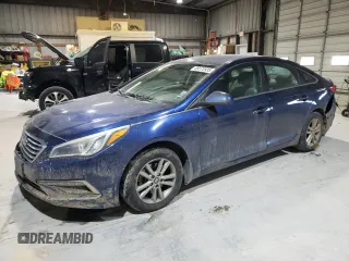 2015 Hyundai Sonata 2.4L SE with VIN 5NPE24AF2FH195816, listed as a Copart auction lot 89172935 with 205,417 mi miles and Salvage Title. Bid and sale history available at carsss.com. Image 1.