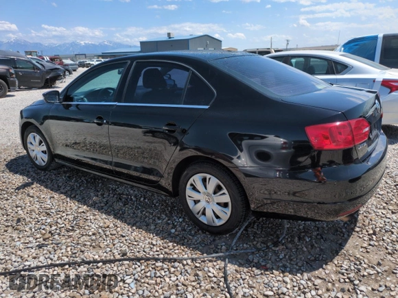 2013 Volkswagen Jetta SE with VIN 3VWDX7AJ8DM292073, listed as a Copart auction lot 59989585 with 129,697 mi miles and Salvage title. Bid and sale history available at DreamBid. Image 2.