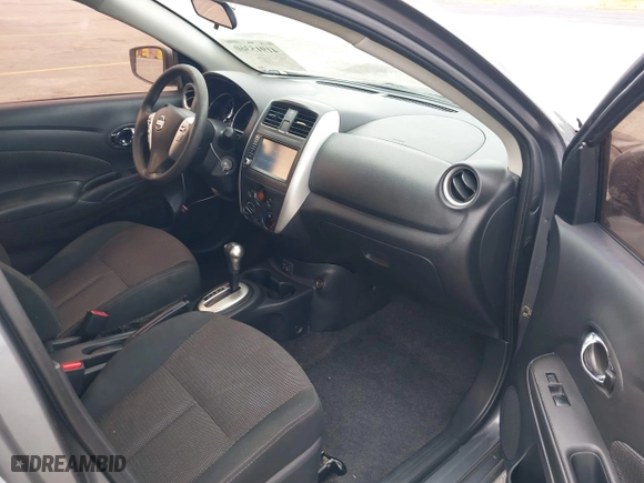 2019 Nissan Versa Sedan SV with VIN 3N1CN7AP3KL876363, listed as a IAAI auction lot 41915360 with 96,401 mi miles. Bid and sale history available at carsss.com. Image 5.
