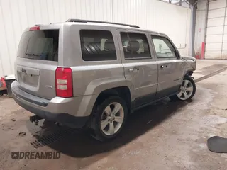 2016 Jeep Patriot Latitude with VIN 1C4NJRFB0GD581213, listed as a IAAI auction lot 42407888 with 104,202 mi miles and . Bid and sale history available at DreamBid. Image 4.