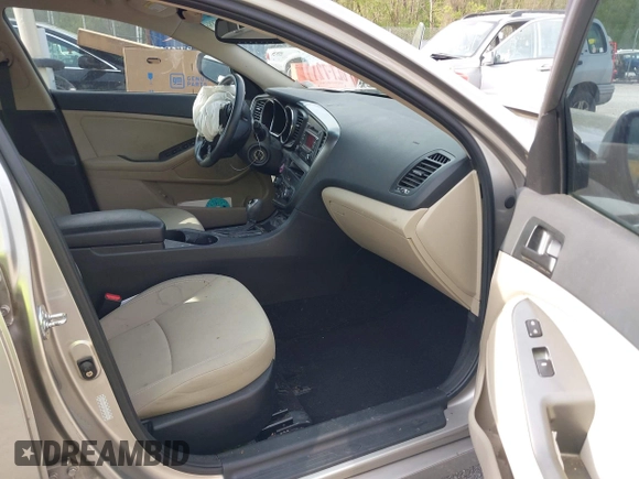 2012 Kia Optima LX with VIN KNAGM4A78C5283175, listed as a IAAI auction lot 42075886 with 123,112 mi miles and . Bid and sale history available at carsss.com. Image 5.