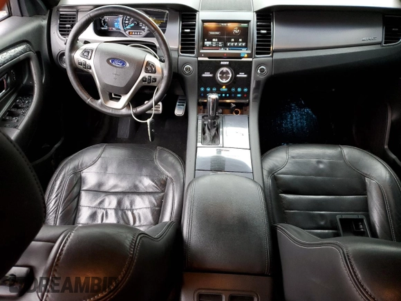 2015 Ford Taurus SHO z VIN 1FAHP2KT2FG182307, wystawiony jako Copart lot #52596525 z przebiegiem 68 214 mil mil oraz Szkoda całkowita • Salvage title. Historia ofert i sprzedaży dostępna na DreamBid. Obrazek 8.