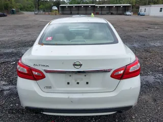 2016 Nissan Altima SR with VIN 1N4AL3AP7GC205080, listed as a IAAI auction lot 41974212 with 61,858 mi miles and . Bid and sale history available at DreamBid. Image 16.