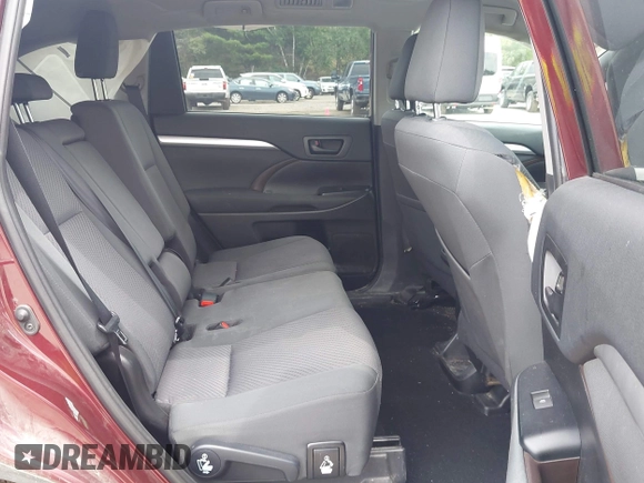 2019 Toyota Highlander LE with VIN 5TDBZRFH6KS943719, listed as a IAAI auction lot 42610730 with 64,089 mi miles and . Bid and sale history available at DreamBid. Image 8.