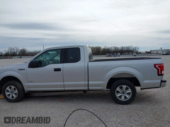 2017 Ford F-150 XL with VIN 1FTEX1CP0HKC62570, listed as a IAAI auction lot 41756349 with 77,915 mi miles. Bid and sale history available at carsss.com. Image 14.