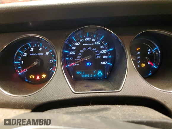 2011 Ford Taurus SE with VIN 1FAHP2DW3BG163699, listed as a Copart auction lot 43186495 with 84,493 mi miles and Salvage Title. Bid and sale history available at DreamBid. Image 9.