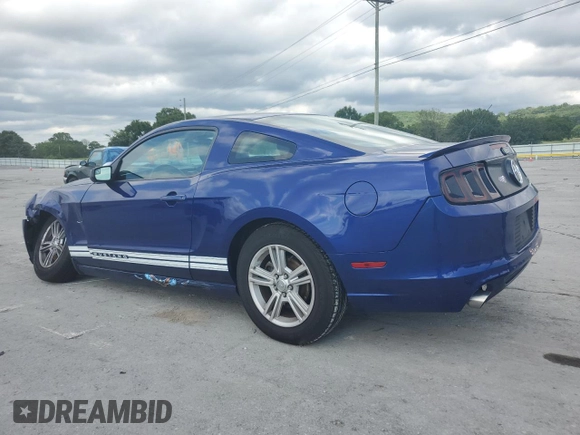 2013 Ford Mustang V6 z VIN 1ZVBP8AM2D5244453, wystawiony jako Copart lot #61857985 z przebiegiem 147 452 mil mil oraz Szkoda całkowita • Salvage title. Historia ofert i sprzedaży dostępna na DreamBid. Obrazek 2.