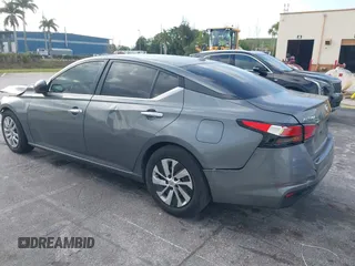 2020 Nissan Altima 2.5 S with VIN 1N4BL4BV4LC247109, listed as a IAAI auction lot 42085352 with 99,016 mi miles. Bid and sale history available at carsss.com. Image 3.