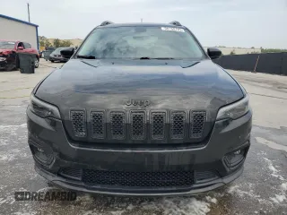 2020 Jeep Cherokee Altitude with VIN 1C4PJLLB4LD592817, listed as a Copart auction lot 58168785 with 57,400 mi miles and Salvage title. Bid and sale history available at DreamBid. Image 5.