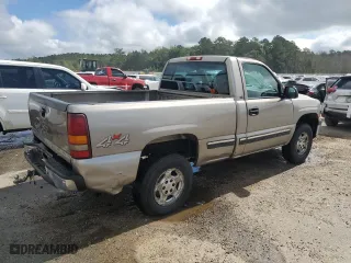 2000 Chevrolet Silverado 1500 with VIN 1GCEK14V1YZ341121, listed as a Copart auction lot 68651164 with 216,689 mi miles and Salvage Title. Bid and sale history available at carsss.com. Image 3.
