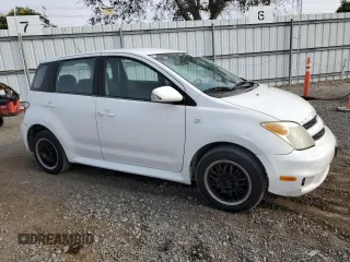 2006 Scion xA z VIN JTKKT624065002595, wystawiony jako Copart lot #73732864 z przebiegiem 198 897 mil mil oraz Szkody całkowita. Historia ofert i sprzedaży dostępna na DreamBid. Obrazek 4.