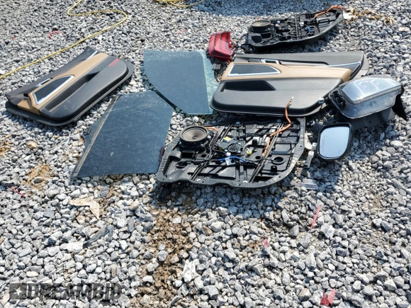 2020 Kia Telluride SX with VIN 5XYP54HC5LG088077, listed as a Copart auction lot 58829845 with 79,332 mi miles and Salvage title. Bid and sale history available at DreamBid. Image 13.