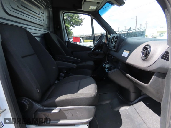 2023 Mercedes-Benz Sprinter with VIN W1Y4NBHY5PT139828, listed as a Copart auction lot 49844365 with 14,601 mi miles and Salvage Title. Bid and sale history available at DreamBid. Image 5.
