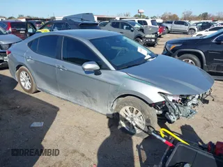 2025 Toyota Camry LE с VIN 4T1DBADKXSU009549, выставлен на аукционе IAAI как лот 41366328 с пробегом 1 512 миль миль и . История ставок и продаж доступна на DreamBid. Изображение 1.