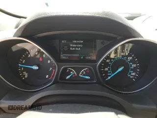 2013 Ford Escape SEL z VIN 1FMCU9H93DUD67848, wystawiony jako Copart lot #57221755 z przebiegiem 129 671 mil mil oraz Czysty tytuł • Clean title. Historia ofert i sprzedaży dostępna na DreamBid. Obrazek 9.