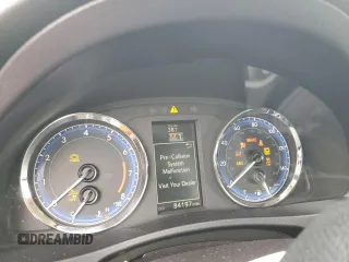 2019 Toyota Corolla L z VIN 2T1BURHE3KC137184, wystawiony jako Copart lot #59637165 z przebiegiem 84 197 mil mil oraz Szkoda całkowita • Salvage title. Historia ofert i sprzedaży dostępna na DreamBid. Obrazek 9.