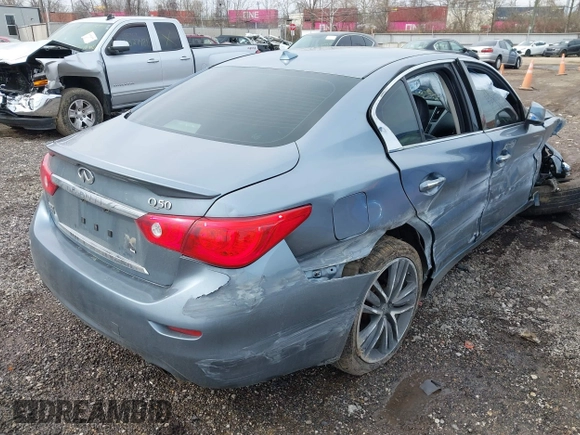 2015 Infiniti Q50 with VIN JN1BV7AR4FM406268, listed as a IAAI auction lot 41837888 with 211,965 mi miles. Bid and sale history available at carsss.com. Image 4.