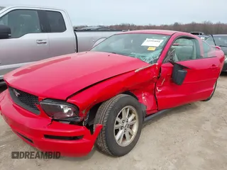 2005 Ford Mustang Deluxe with VIN 1ZVFT80N755161724, listed as a IAAI auction lot 41994894 with 104,917 mi miles. Bid and sale history available at carsss.com. Image 2.