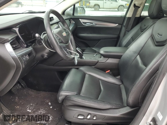 2017 Cadillac XT5 Luxury FWD with VIN 1GYKNBRS6HZ102463, listed as a Copart auction lot 44979655 with 98,738 mi miles and Salvage Title. Bid and sale history available at DreamBid. Image 7.