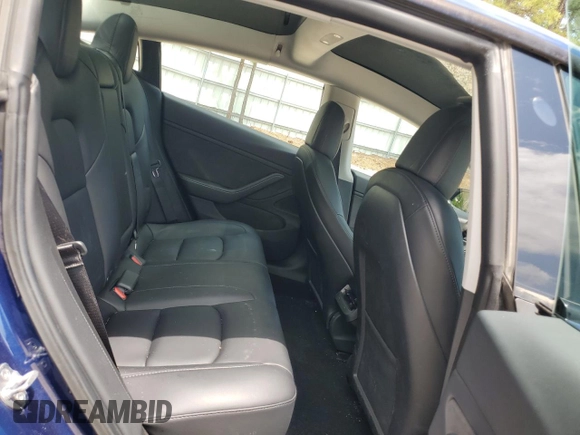 2021 Tesla Model 3 Long Range z VIN 5YJ3E1EB7MF906605, wystawiony jako Copart lot #55214665 z przebiegiem 101 182 mil mil oraz Szkoda całkowita • Salvage title. Historia ofert i sprzedaży dostępna na DreamBid. Obrazek 10.