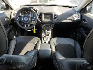 2021 Jeep Compass Latitude z VIN 3C4NJCBB5MT560009, wystawiony jako Copart lot #58405235 z przebiegiem 68 240 mil mil oraz Szkoda całkowita • Salvage title. Historia ofert i sprzedaży dostępna na DreamBid. Obrazek 8.