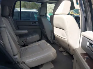 2007 Ford Expedition Limited with VIN 1FMFU19587LA79389, listed as a IAAI auction lot 41823542 with 328,882 mi miles. Bid and sale history available at carsss.com. Image 8.