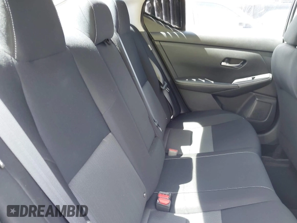 2020 Nissan Sentra SV with VIN 3N1AB8CV6LY215500, listed as a IAAI auction lot 41778106 with 24,981 mi miles and . Bid and sale history available at DreamBid. Image 8.
