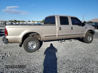 1999 Ford F-350 XL с VIN 1FTSW31F5XED06698, выставлен на аукционе Copart как лот 85551334 с пробегом 313 246 миль миль и Списание • Salvage title. История ставок и продаж доступна на DreamBid. Изображение 3.