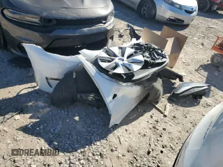 2022 Tesla Model Y Long Range z VIN 7SAYGDEE0NF339363, wystawiony jako Copart lot #44604015 z przebiegiem 48 002 mil mil oraz Szkody całkowita. Historia ofert i sprzedaży dostępna na DreamBid. Obrazek 13.