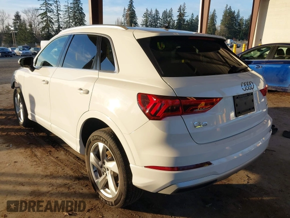 2021 Audi Q3 Premium with VIN WA1AUCF37M1087692, listed as a IAAI auction lot 41277380 with 66,039 mi miles and . Bid and sale history available at DreamBid. Image 3.
