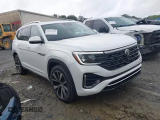 2024 Volkswagen Atlas SEL Premium R-Line with VIN 1V2FR2CA0RC598455, listed as a IAAI auction lot 42060180 with 2,865 mi miles and . Bid and sale history available at DreamBid. Image 1.
