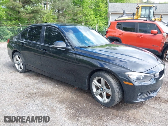 2013 BMW 3 Series 328i xDrive with VIN WBA3B3C59DF543640, listed as a IAAI auction lot 42208779 with 183,737 mi miles and . Bid and sale history available at DreamBid. Image 1.