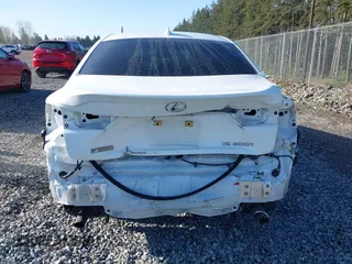 2016 Lexus IS 200t с VIN JTHBA1D23G5036851, выставлен на аукционе IAAI как лот 41957112 с пробегом 54 015 миль миль и . История ставок и продаж доступна на DreamBid. Изображение 17.