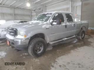 2004 Ford Super Duty F-250 XL with VIN 1FTNW21P84ED13947, listed as a Copart auction lot 44922015 with 269,913 mi miles and Salvage Title. Bid and sale history available at carsss.com. Image 1.