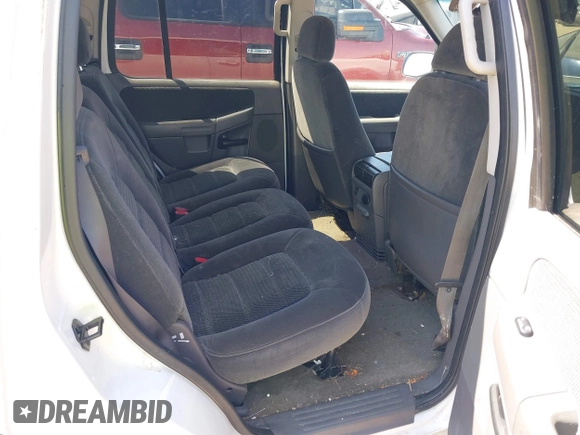 2002 Ford Explorer XLT with VIN 1FMZU63E22ZC43843, listed as a IAAI auction lot 41886199 with 255,857 mi miles and . Bid and sale history available at DreamBid. Image 8.
