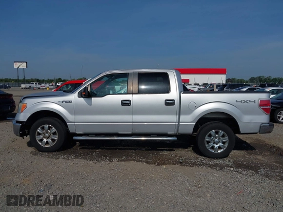 2011 Ford F-150 XL z VIN 1FTFW1EFXBFB82933, wystawiony jako IAAI lot #42535204 z przebiegiem 210 038 mil mil oraz . Historia ofert i sprzedaży dostępna na DreamBid. Obrazek 14.