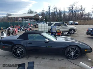 1995 Chevrolet Corvette with VIN 1G1YY32P3S5103855, listed as a IAAI auction lot 41853193 with 71,926 mi miles. Bid and sale history available at carsss.com. Image 13.