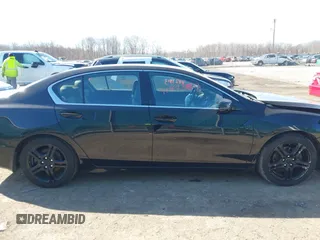 2015 Acura RLX Tech Pkg with VIN JH4KC1F52FC001682, listed as a IAAI auction lot 41823813 with 83,011 mi miles. Bid and sale history available at carsss.com. Image 13.
