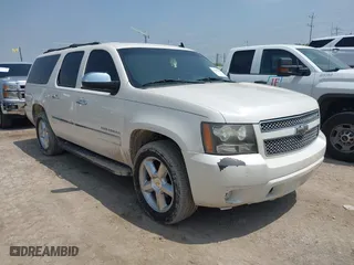 2011 Chevrolet Suburban LTZ with VIN 1GNSCKE06BR207874, listed as a IAAI auction lot 41903805 with 288,007 mi miles. Bid and sale history available at carsss.com. Image 1.