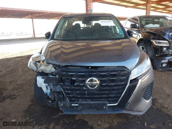 2021 Nissan Kicks S with VIN 3N1CP5BV0ML488506, listed as a IAAI auction lot 41662920 with 71,851 mi miles. Bid and sale history available at carsss.com. Image 6.