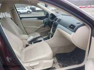 2013 Volkswagen Passat SE w/Sunroof with VIN 1VWBP7A32DC057999, listed as a IAAI auction lot 42040398 with 79,087 mi miles. Bid and sale history available at carsss.com. Image 5.