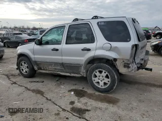 2004 Ford Escape XLT with VIN 1FMYU03134KA19384, listed as a Copart auction lot 46597125 with 173,947 mi miles and Salvage Title. Bid and sale history available at carsss.com. Image 2.