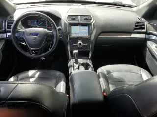 2019 Ford Explorer Limited z VIN 1FM5K8F86KGB42919, wystawiony jako Copart lot #56750555 z przebiegiem 81 520 mil mil oraz Szkoda całkowita • Salvage title. Historia ofert i sprzedaży dostępna na DreamBid. Obrazek 8.