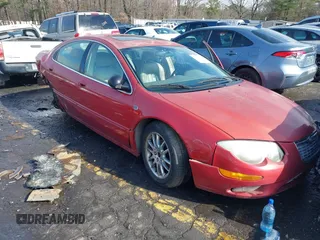 2002 Chrysler 300M with VIN 2C3HE66G92H167536, listed as a IAAI auction lot 41369945 with 167,789 mi miles. Bid and sale history available at carsss.com. Image 1.