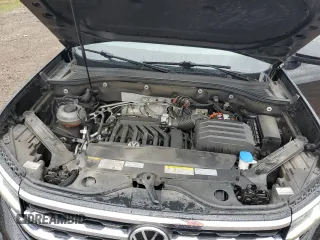 2022 Volkswagen Atlas SEL z VIN 1V2BR2CA7NC535488, wystawiony jako Copart lot #47613025 z przebiegiem 39 834 mil mil oraz Szkoda całkowita • Salvage title. Historia ofert i sprzedaży dostępna na DreamBid. Obrazek 14.